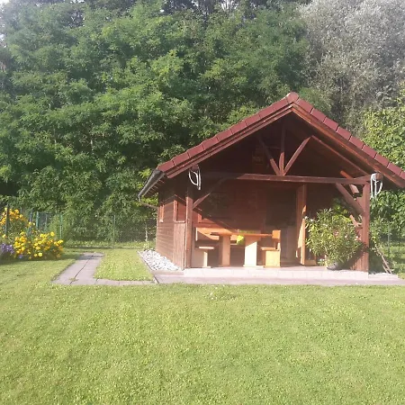 Tiny Am Bach *